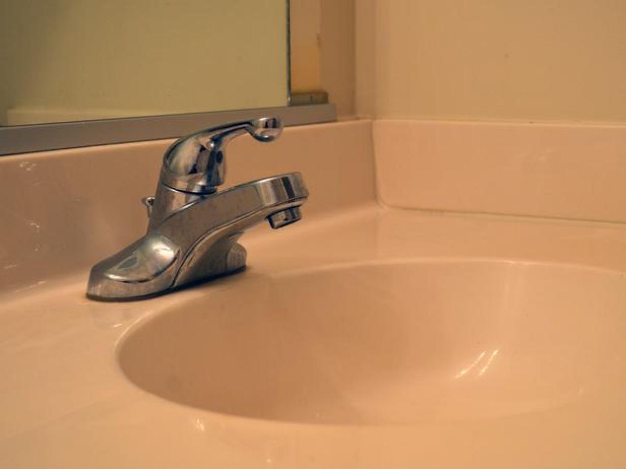 How To Install Your Bathroom Faucet
